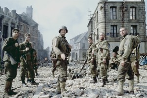 Спасение рядового Райана 20 лет спустя: как Стивен Спилберг установил золотой стандарт для реализма военного кино