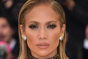 Дженнифер Лопес удостоится премии имени Майкла Джексона на MTV Video Music Awards 2018