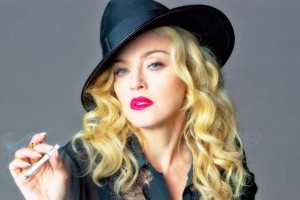 МАДОННА ОРИГИНАЛЬНО ПОЗДРАВИЛА САМА СЕБЯ С ДНЕМ РОЖДЕНИЯ