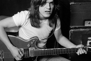 AC/DC готовят новый альбом с записями Малкольма Янга