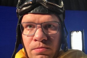 Двойник Тимура Батрутдинова найден на стройке: друга и коллегу потроллил Гарик Харламов