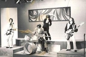 FRIJID PINK - замечательная команда из Детройта чей hard-driving blues-rock наделал немало шума в начале 70х.