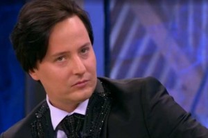 Фанаты Витаса заставили его прятаться в канализации