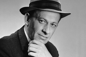 актер Евгений  Евстигнеев родился в этот день