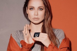 Ляйсан Утяшева отправляется в тур с «Bolero»