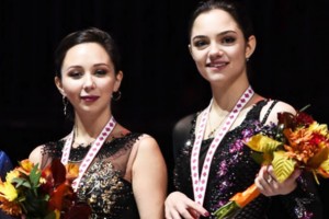 Елизавета Туктамышева и Евгения Медведева завоевали золотую и бронзовую медали на Гран-при по фигурному катанию в Канаде