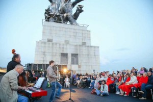 Музыка на крыше «Рабочего и колхозницы» прозвучит в Москве в 2019