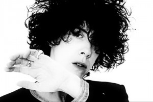 LP показала эмоциональные песни в «Heart to Mouth» 