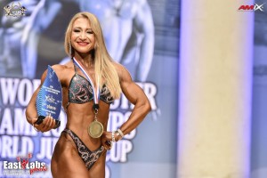Астраханка стала чемпионкой мира по бодибилдингу