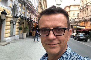 РОМЕ ЖУКОВУ ПРИСУДИЛИ АЛИМЕНТЫ