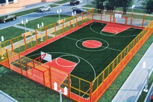 В енотаевских школах появятся новые спортивные площадки