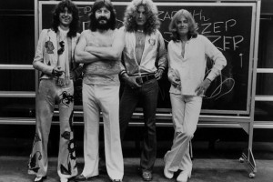 ..................мало кто был так знаменит подобными выходками, как Led Zeppelin.!!!!!!!!!!!!!!