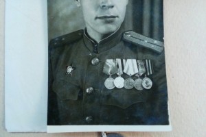 Потерянную в Астраханской области медаль, вернут в семью героя