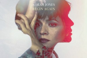 Нора Джонс представила первый альбом за три года 
