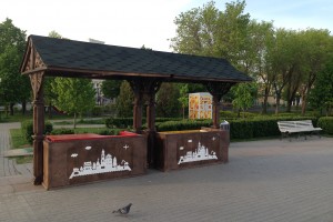 В Астрахани на набережной Волги установили 9 ларьков