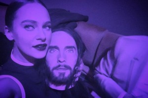 Аглая Тарасова завладела головой Джареда Лето
