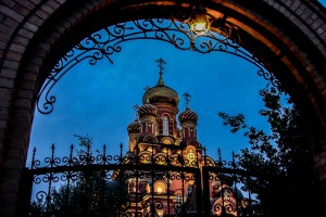 Астраханцам покажут 50 лучших снимков православных храмов