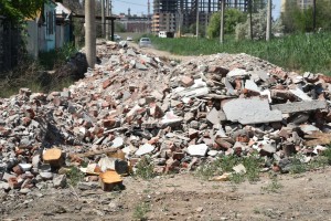 В Астрахани планируют снести более ста аварийных домов
