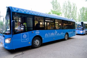Синие автобусы вышли на новый маршрут