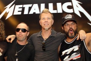 METALLICA СПЕЛА «ГРУППУ КРОВИ» ВИКТОРА ЦОЯ В «ЛУЖНИКАХ»