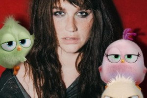 Кеша спела для Angry Birds