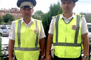 Астраханские полицейские помогли доставить в больницу 4-летнего мальчика