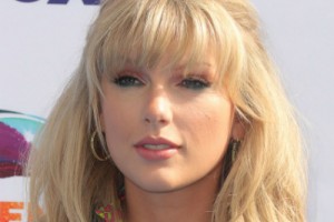 ейлор Свифт перезапишет свои первые шесть альбомов