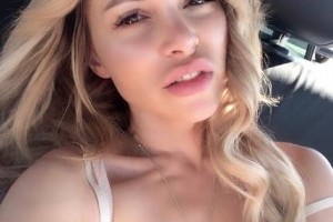 ЛЕРА ТУМАНОВА УВЛЕКЛАСЬ ПАРНОЙ ЙОГОЙ