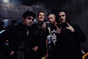 Группа Crown The Empire приедет в Россию