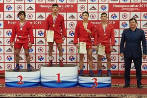Астраханский самбист победил в Первенстве России