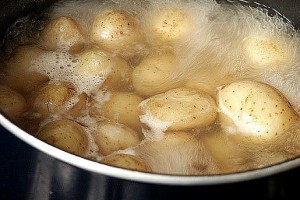 Очищение сосудов картофельным отваром ОТ ( .•●ᘛ⚛Белая_Лилия⚛ᘚ●•: )