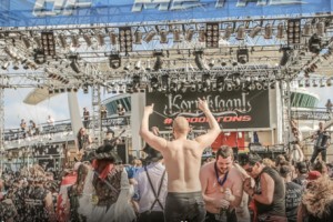 Крупнейший в мире круиз тяжелой музыки "7000 Tons Of Metal" отплывает в 2020 году.