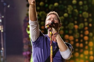 Coldplay показали две новые песни