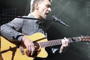 «Орден Славы» Вячеслава Бутусова выпустил «Аллилуию» под флагом любви 