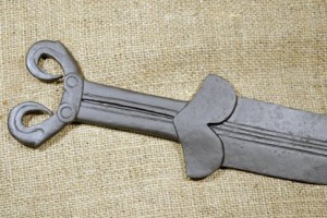 Волгоградский ученый рассказал о особенностях оружия древних савроматов