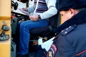 В Астраханской области школьников возили на неисправном транспорте