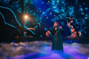 Оля Полякова заявила, что будет продюсировать няню своих детей