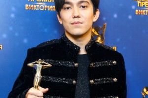 Премия «Виктория-2019» провозгласила триумф Zivert и Димаша Кудайбергена