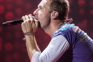 Coldplay показали повседневную жизнь людей в разных странах