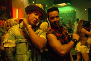 Названы самые популярные музыкальные клипы десятилетия