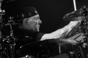 Умер бессменный барабанщик группы Rush