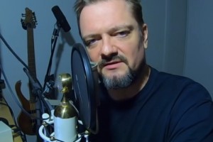 Александр Пушной записал «секретовскую» «Алису» 