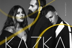 Группа KAZKA презентовала клип на песню "Літаки"