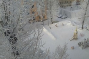 Как неприветлив ты, товарищ март! Идущий По Лезвию