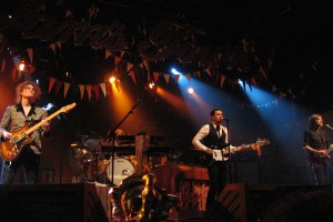 Killers выпустят «Imploding the Mirage» в мае