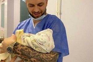 «ПРИВЕТ, ДОЧЕНЬКА»: ST СТАЛ ОТЦОМ