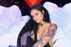 Новости - Kehlani сняла карантинный клип 